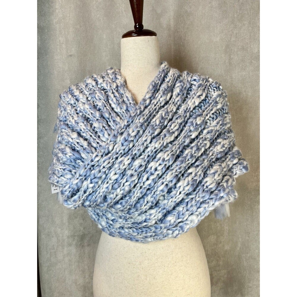GAP Oversized Wide Scarf Chunky Knit Fringe Blue 90” NWT Blanket Wrap - Picture 4 of 8